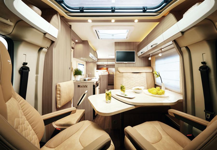 Интерьер Burstner Travel Van t 620 G Edition 30 2017 года  (фото 3 из 5)
